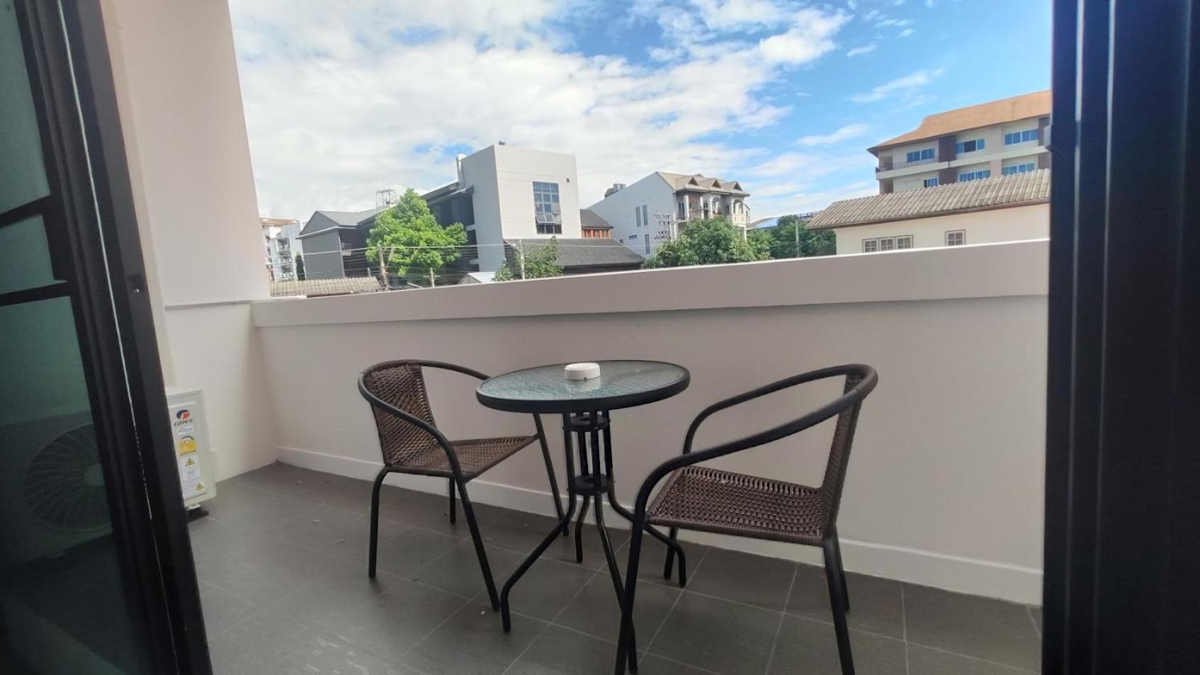 The European Chiang Mai Hotel Luaran gambar